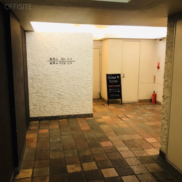 KSビル エントランス