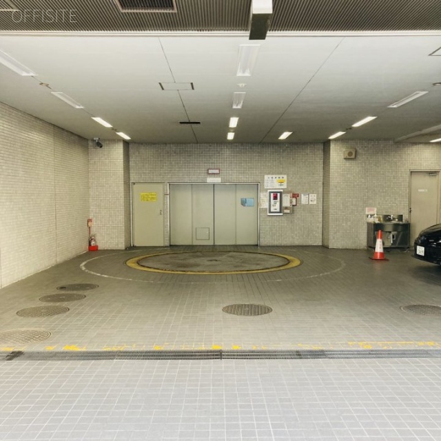 日本生命立川ビル 駐車場