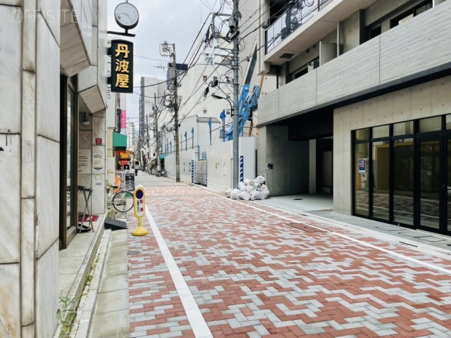 プラウドフラット日本橋馬喰町ビル 背面道路