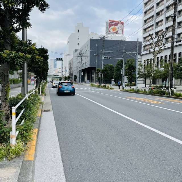 品川シーサイドキャナルタワー ビル前面道路