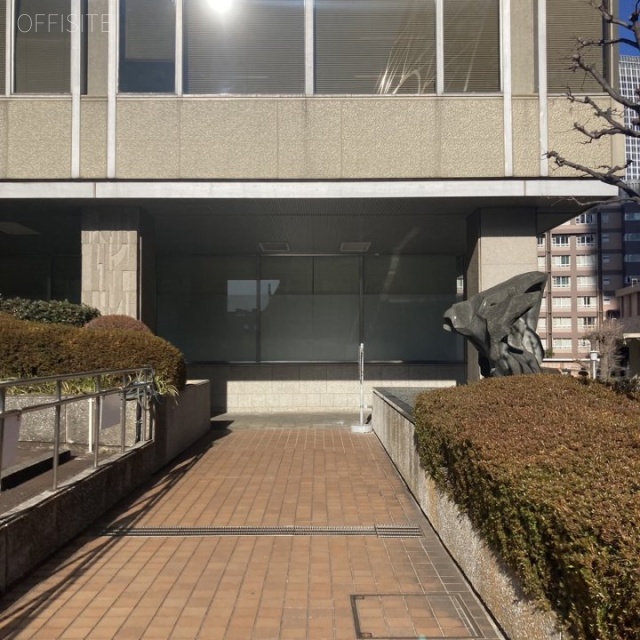 機械振興会館 外観