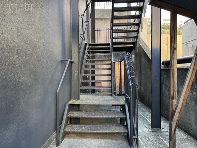 ninetytwo13 外階段