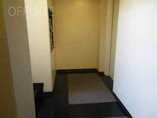 神宮前太田ビル エントランス