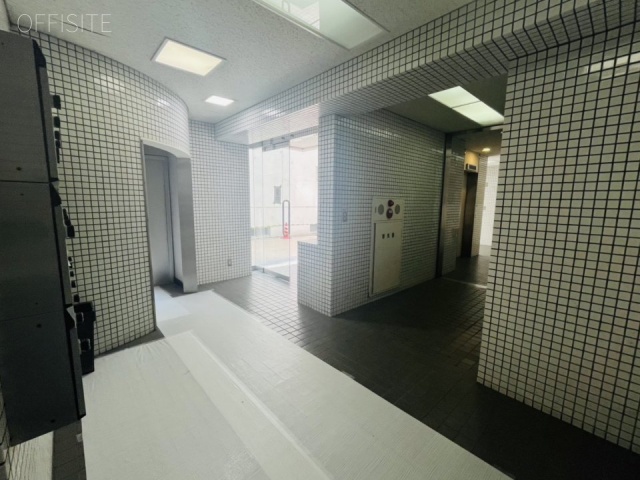 神宮外苑ビル2号館 エントランス