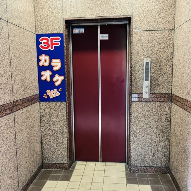 第2稲毛海岸ニイクラビル エントランス