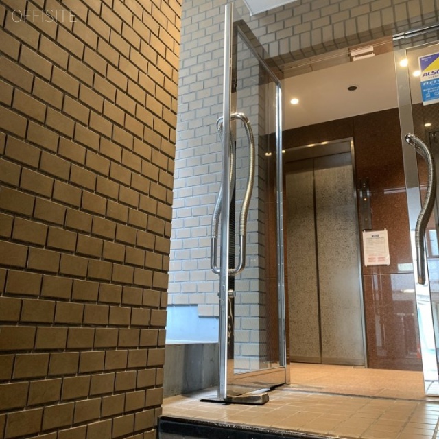 HK浜松町ビル エントランス