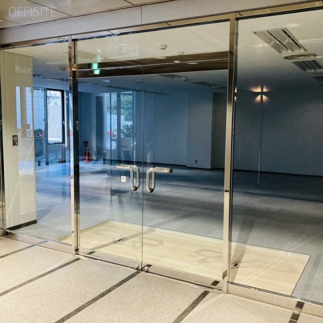 フロンティア代々木 エントランス