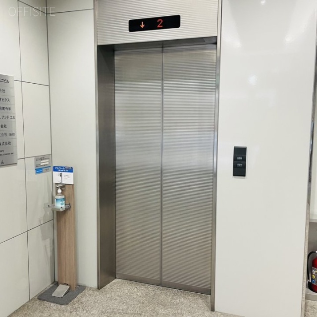 オーキッドプレイス蛎殻町ビル エレベーター