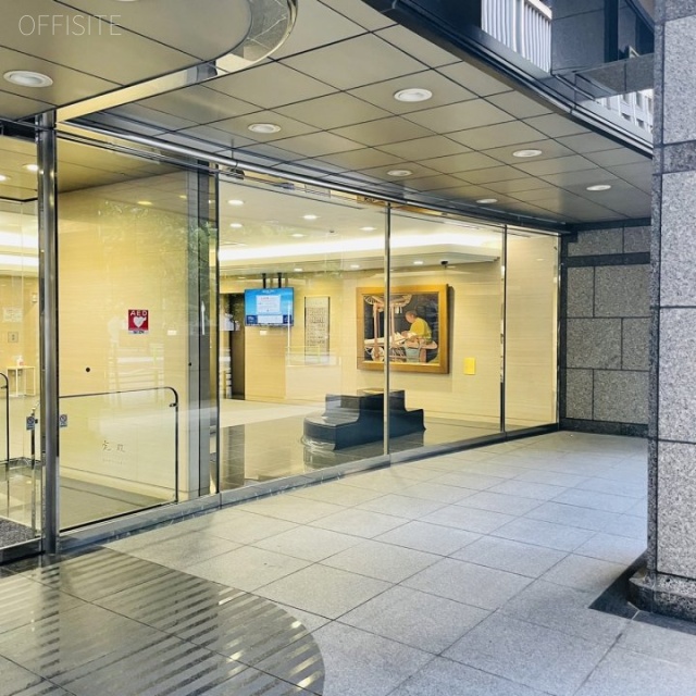 繊維会館 エントランス