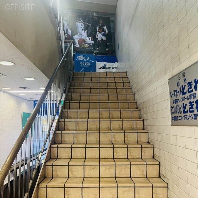 高柳ビル エントランス