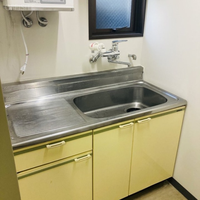 日本橋小網町THビル 給湯スペース