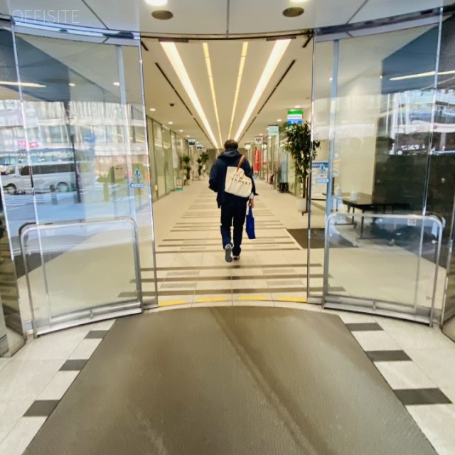 山王グランドビル エントランス