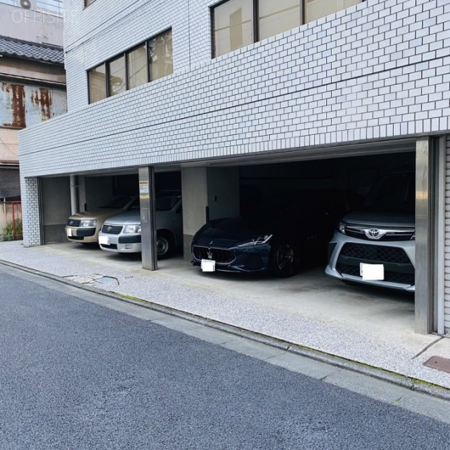 茅場町K-1ビル 駐車場