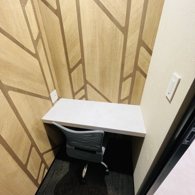 ニューリバータワー 1202室 テレカンブース セットアップ