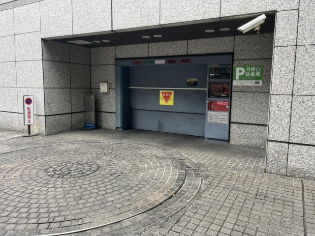 全特六本木ビル(EAST棟) 機械式駐車場