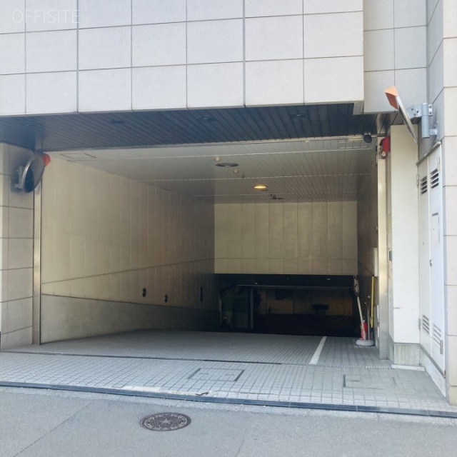 神田システムビル 駐車場