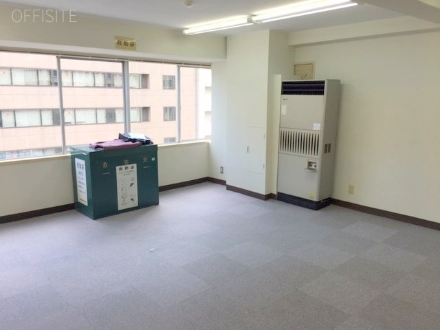 虎ノ門南ビル 室内