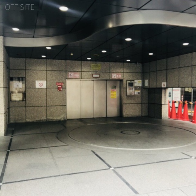 キューブワン麹町 駐車場