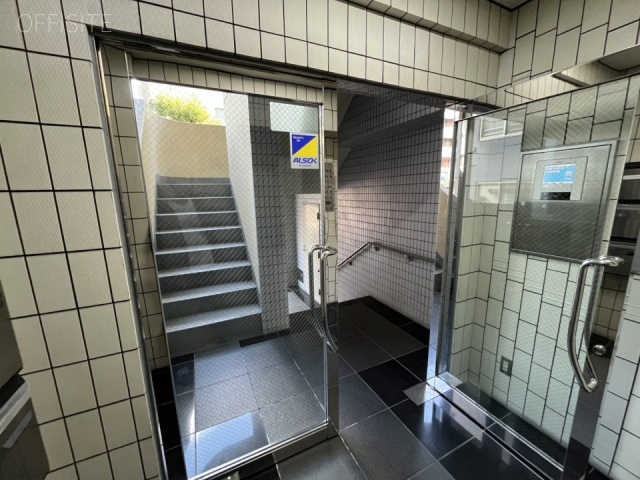 第1小田ビル エントランス