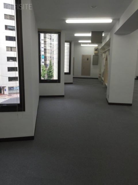 早川トナカイビル 室内