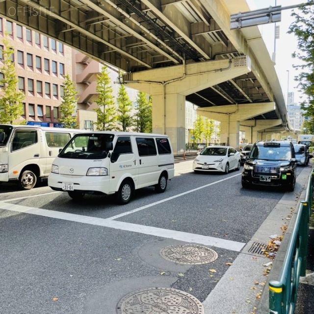 いちご西五反田ビル ビル前面道路