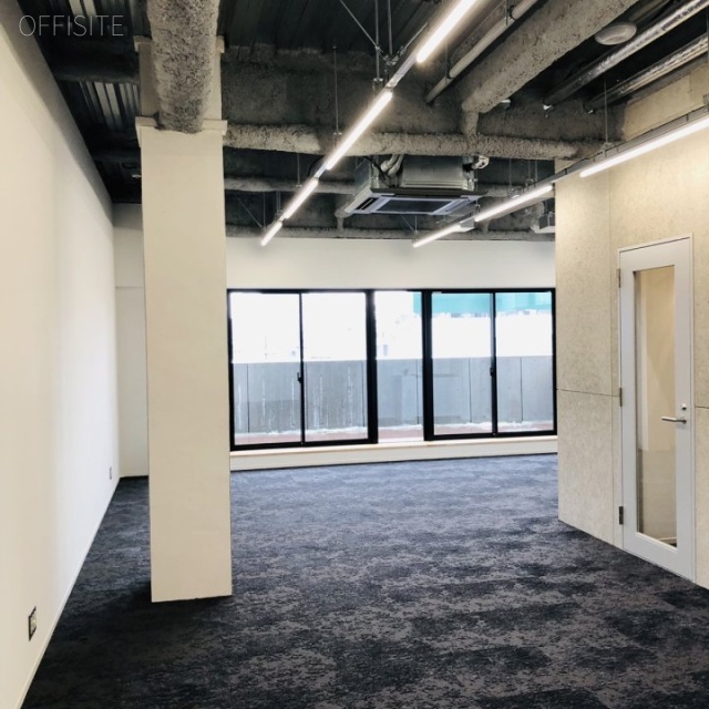 IM内神田 11階~12階 室内