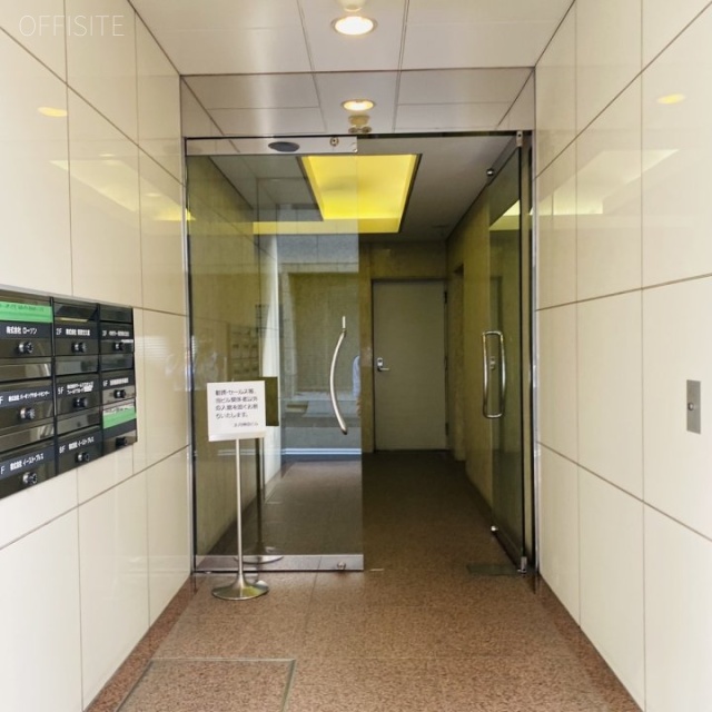 久月神田ビル エントランス