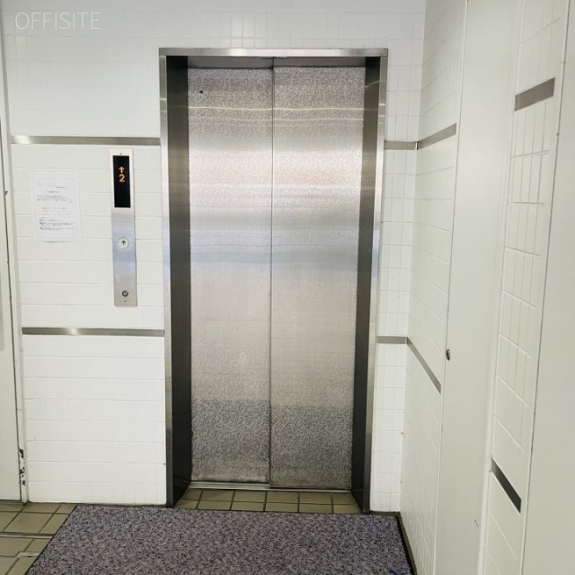 玉屋ビル エレベーター