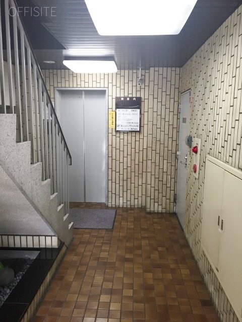 サンビル エントランスホール