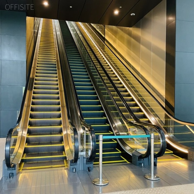 東京スクエアガーデン エントランス