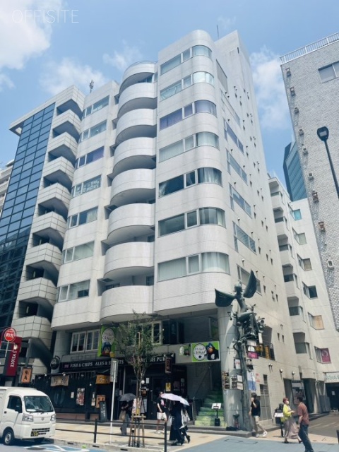 神宮外苑ビル2号館 外観