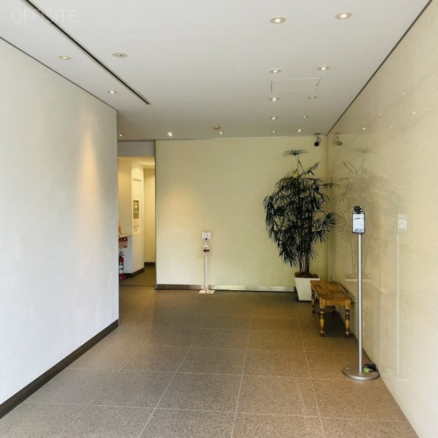 セタニビル エントランス