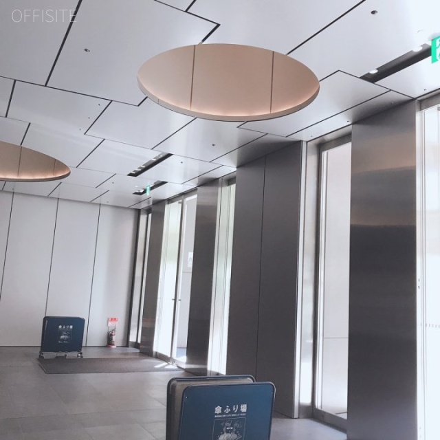 相互館110タワー エレベーターホール
