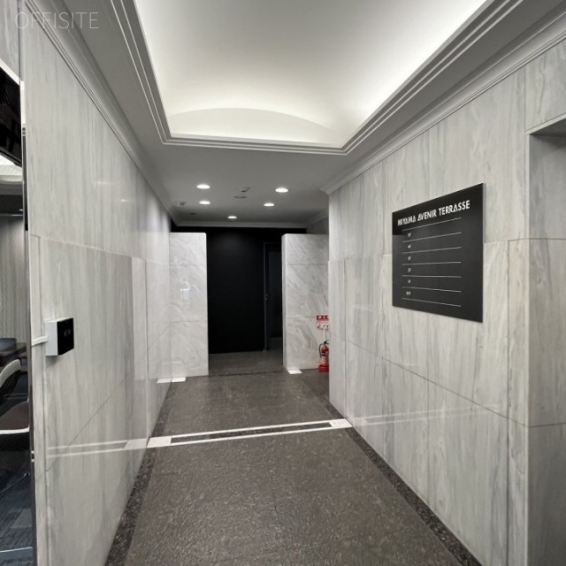 MIYAMA AVENIR TERRASSE エントランス