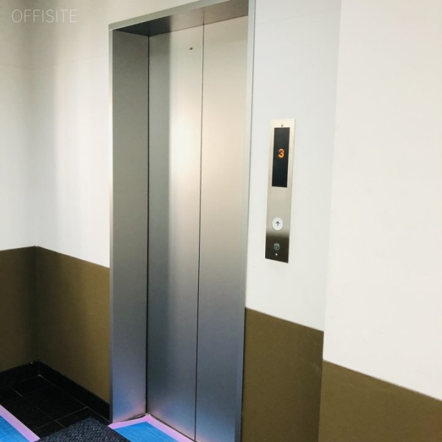 石井ビル エレベーター