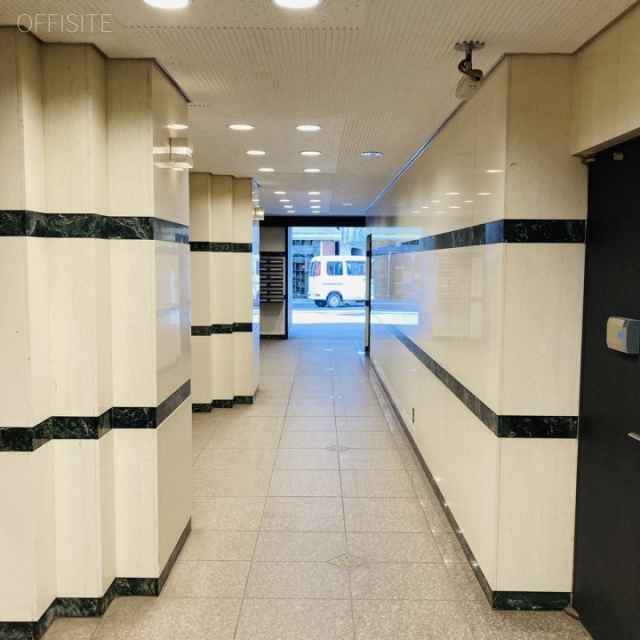 NRT神田須田町ビル エントランス