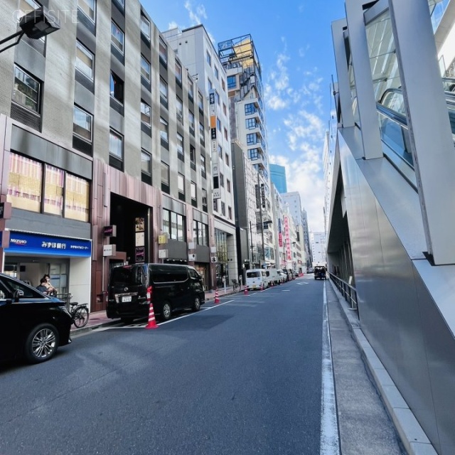 いちご銀座612ビル 前面道路