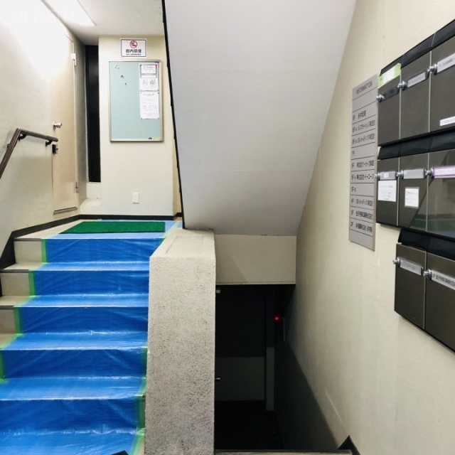 永井ビル エントランス