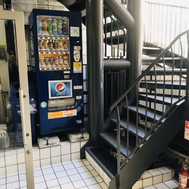 浜松町ウエストビル エントランス