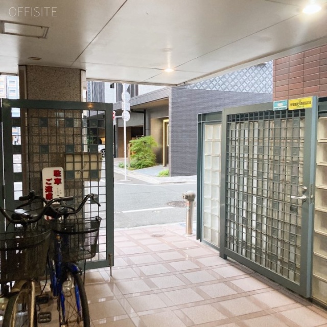 東邦沢口ビル エントランス