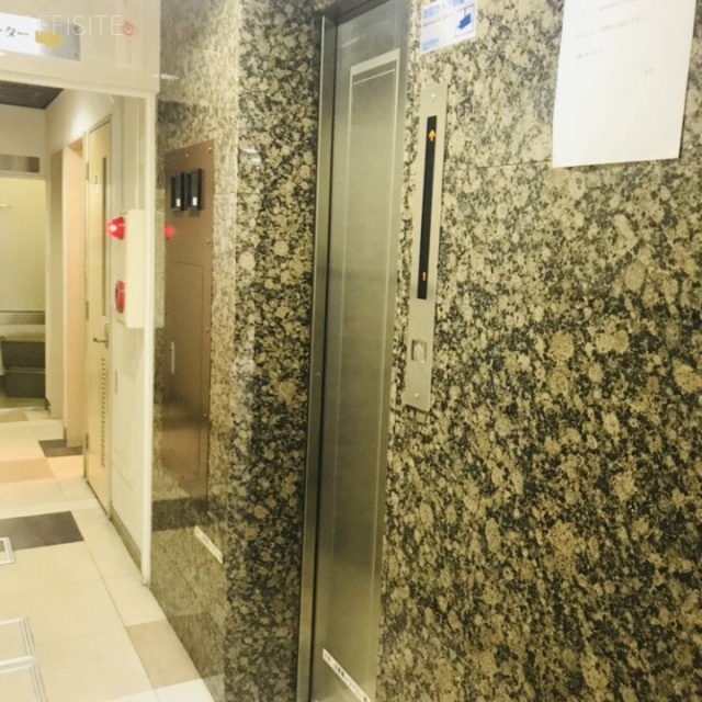 藤木ビル エレベーター