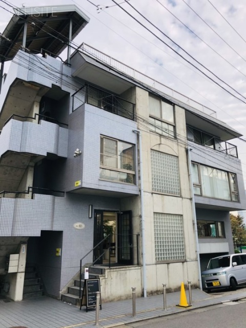 南青山ヒルズ 外観