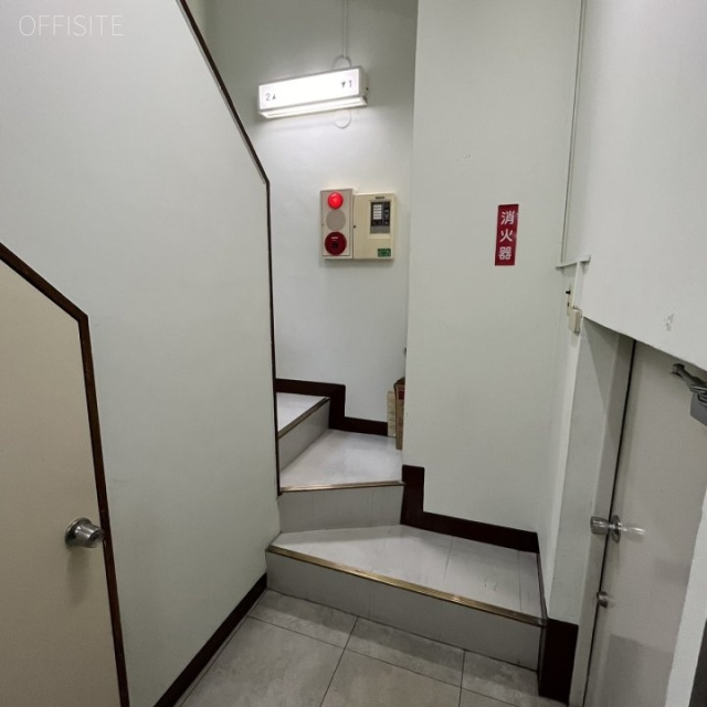 和田ビル エントランス