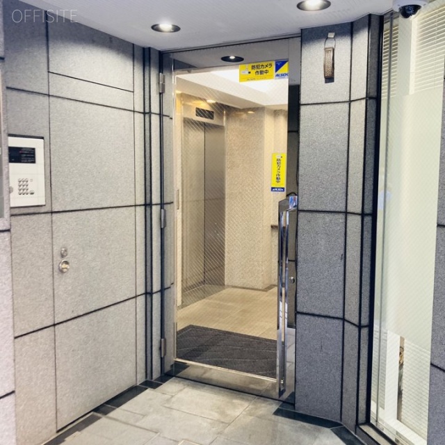 KT-Ⅱビル オフィスビル出入口