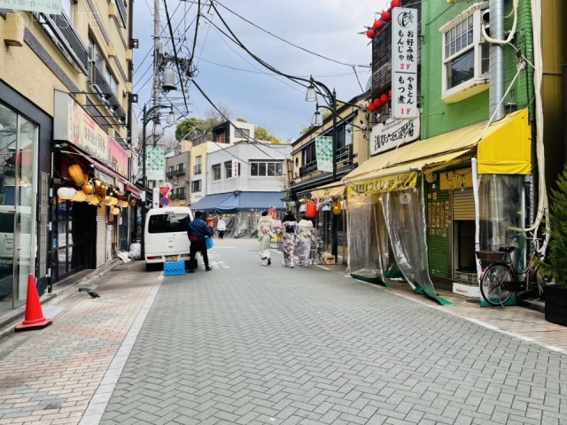 保坂ビル 前面道路