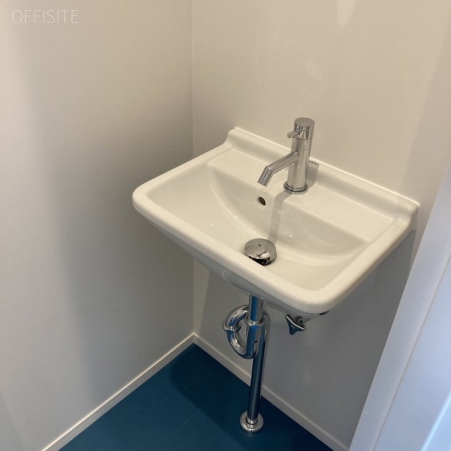 WHARF神田三崎町ビル 洗面台