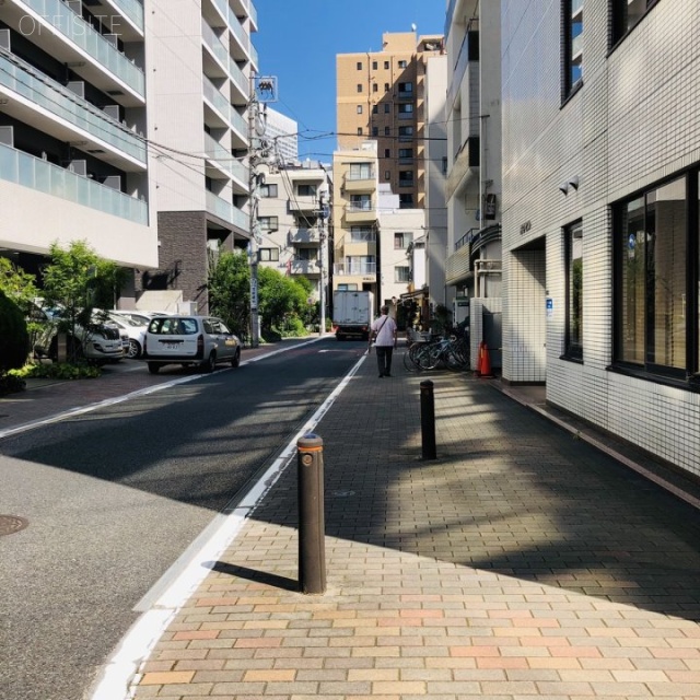 ARZ芝公園ビル 前面道路