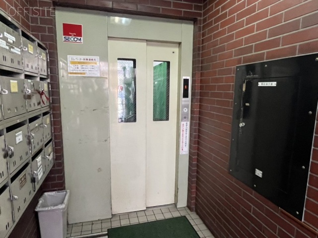 大久保センタービル エントランス