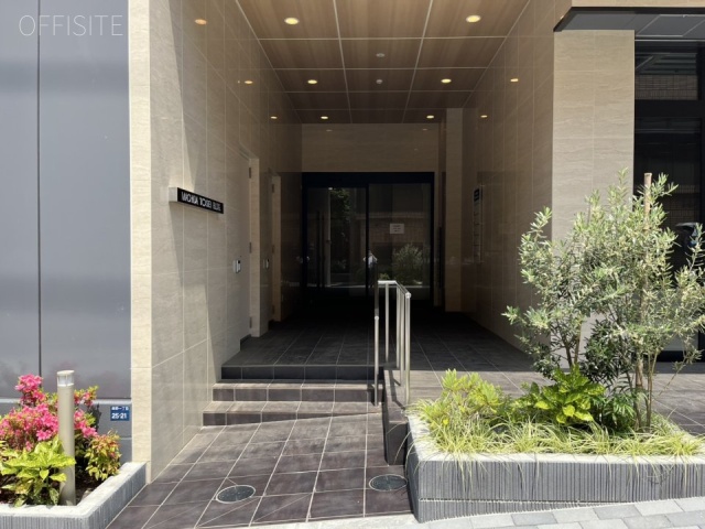 町田トーセイビル エントランス