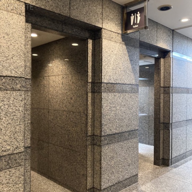 御殿山トラストタワー 共用トイレ